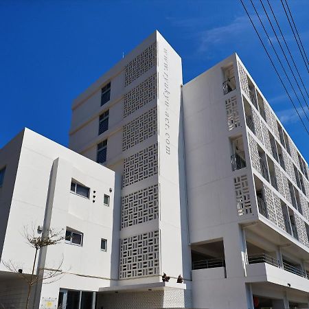 アルセ琉球ハーバーステイ Aparthotel Urasoe Exterior photo