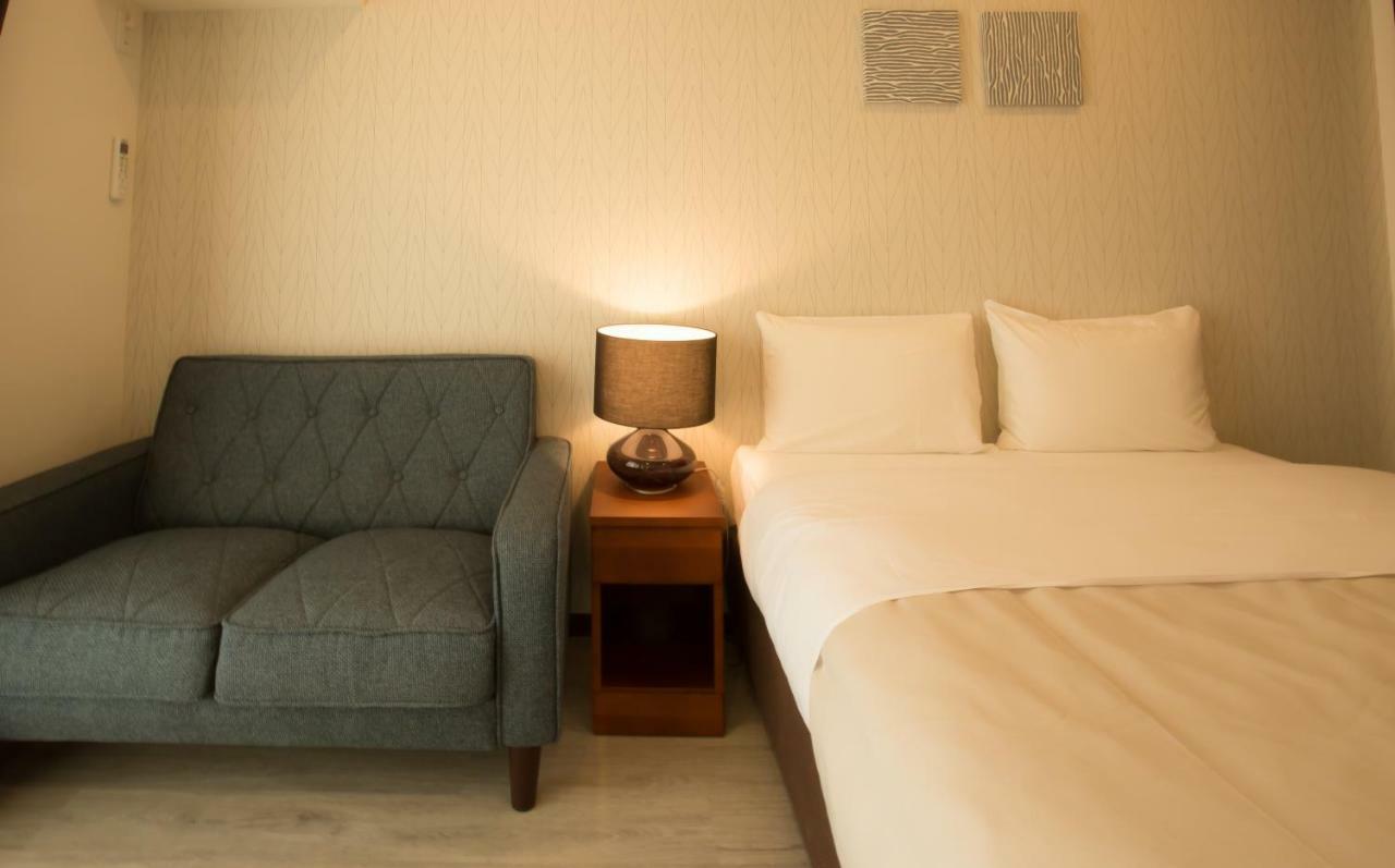 アルセ琉球ハーバーステイ Aparthotel Urasoe Exterior photo